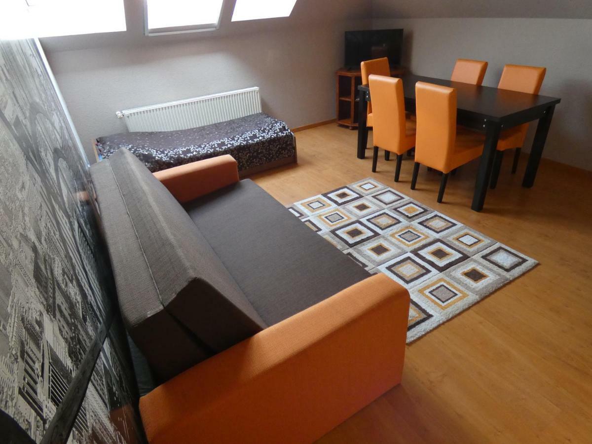 The Boys Apartman Siofok Ngoại thất bức ảnh